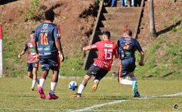 Floriano da Prata larga na frente na final do Municipal de Bandeirante