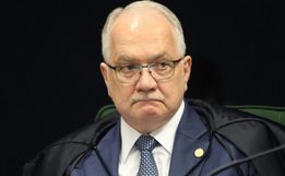 Ministro do STF suspende alíquota zero para importação de revólveres e pistolas