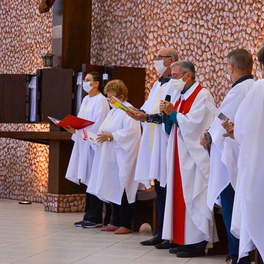 “Jesus não viveu para si, mas se doou para o bem da humanidade”, afirma Padre Ivo Oro 