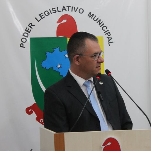 Prefeito de Itapiranga assume segundo mandato