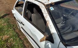 Capotamento mobiliza bombeiros no interior de SJCedro