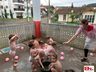 BRINCADEIRA RAIZ: crianças exploram a natureza em creche de SC