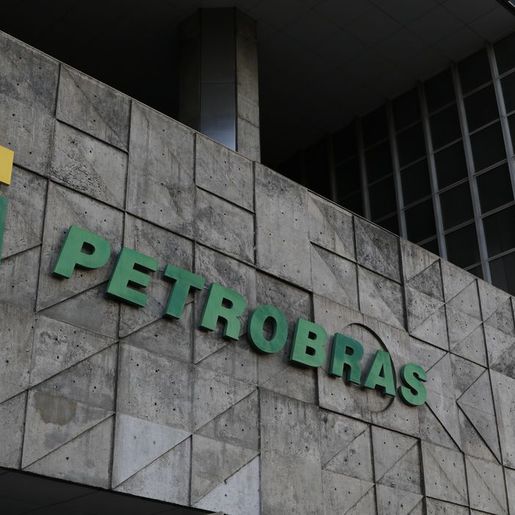  Petrobras reduz preço do diesel para as distribuidoras