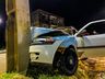 Condutor colide com carro em poste na Willy Barth em SMO; vídeo