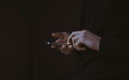 Golpes do falso delegado e nudes são investigados em SC