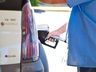 VÍDEO: Preço da gasolina diminui em média R$ 0,50 por litro nos postos de SMOeste
