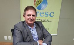 João Grando é reeleito presidente da Aresc e reforça papel da regulação