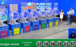 MEGA-SENA: ninguém acerta as seis dezenas e prêmio acumula em R$ 135 milhões