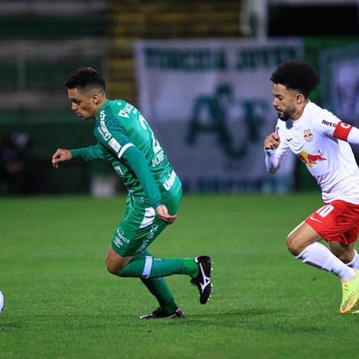 Chape estreia no Brasileiro com derrota em casa para o Red Bull Bragantino