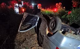Colisão com capotamento deixa uma adolescente ferida em Riqueza