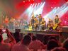 Cooperoeste Terra Viva lança nova logomarca em show no Parque Rineu Gransotto 