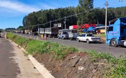 Obras na BR-163 provocam longas filas em São José do Cedro