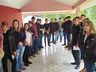 Projeto sobre o cultivo de alface é apresentado em propriedade rural de Mondaí