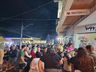 Acionamento das luzes de natal na rua Independência reúne grande público
