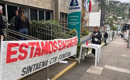 Funcionários da Casan entram em greve por tempo indeterminado