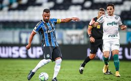 Palmeiras vence Grêmio e fica a um empate de ser campeão