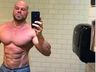 Quem era o personal trainer morto a facadas pela companheira dentro de apartamento