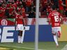 Com dois gols do selecionado Edenilson, Inter vence o Athletico-PR de virada 
