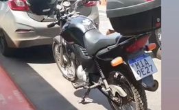 Motocicleta é furtada no centro de Itapiranga