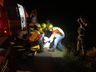 Colisão frontal entre Golf e Hilux deixa mulher ferida em SMOeste 