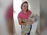 Mulher dá à luz no tapete de casa e bombeiros ajudam por telefone, em Chapecó