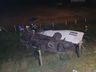 Homem e criança morrem em tombamento de caminhão na BR-280