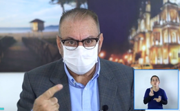 Prefeito de Itajaí sugere aplicação de ozônio pelo ânus para tratar Covid-19