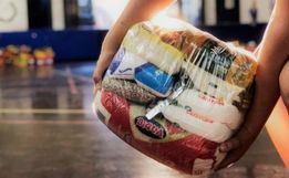 Hospital realiza live solidária em busca de arrecadação de alimentos e produtos de limpeza