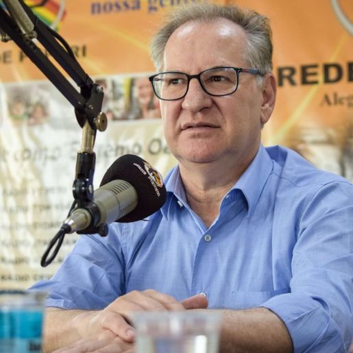 Trevisan sanciona lei para cedência de profissionais ao Hospital Regional