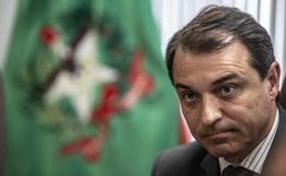 Em nota governador Carlos Moisés  diz que “acredita na justiça”