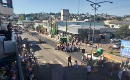 Kerbfest 2022: desfile histórico reúne grande público nas ruas de Iporã do Oeste