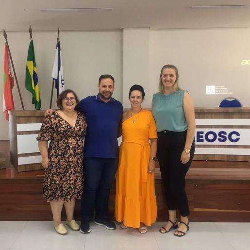 Reunião do Colegiado de Educação da Ameosc destaca temas para a comunidade educacional