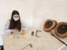 Escola de Itapiranga transforma árvores caídas em peças artesanais 