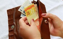 Salário mínimo será de R$ 1.039 em 2020