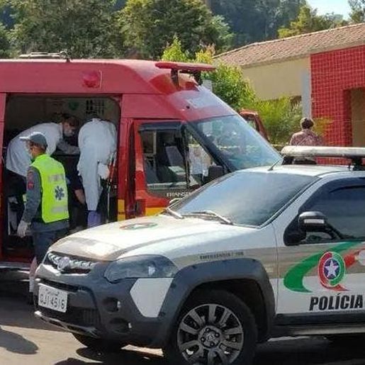 Justiça aceita denúncia e torna réu jovem que atacou creche no Oeste