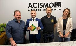 ACISMO doa recursos para aquisição de cão para a Polícia Civil, em SMO 