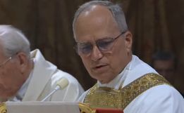 "Trazer luz às noites escuras deste mundo", diz papa Leão XIV durante a 1° missa do papado