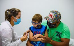 SMO: pediatra faz apelo para que pais levem seus filhos para tomarem a vacina