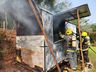 Incêndio destrói trailer de sucos no interior de Itapiranga