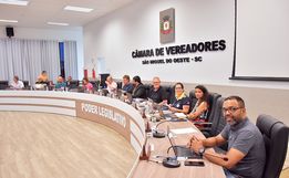 Vereadores aprovam projeto sobre parcelamento do IPTU e da Taxa de Coleta de Lixo