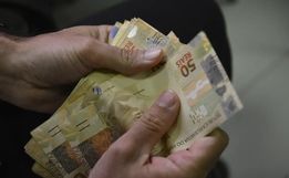 Caixa libera abono do PIS/Pasep para nascidos em julho e agosto