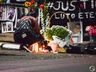 VÍDEO: manifestação pela morte de jovem é marcada por fortes emoções
