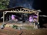 Incêndio destrói mecânica em Descanso e deixa proprietário ferido