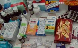 Farmacêutica orienta sobre destinação correta de medicamentos vencidos ou sem uso