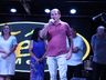 Entrega de cestinhas e brinquedos marca encerramento de festividades natalinas em Campo Erê