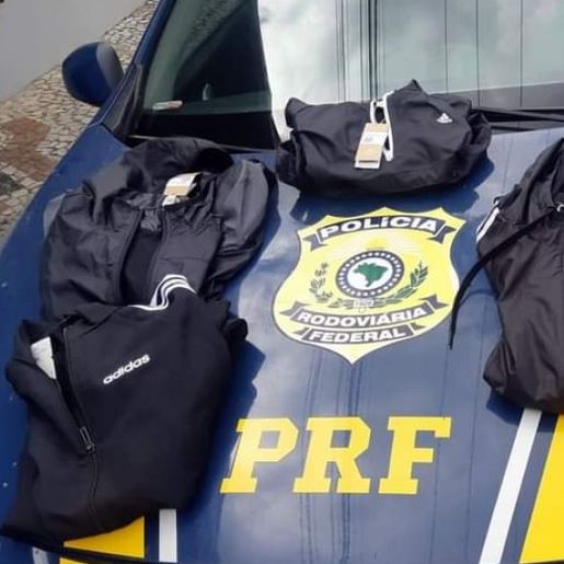 Dois homens e uma mulher são presos em carro de SMOeste após furtarem loja de roupas