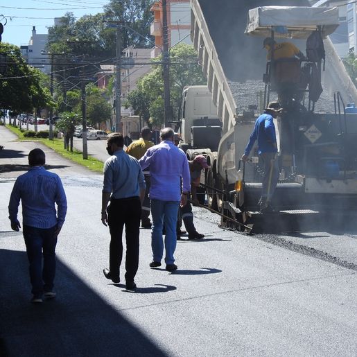 Ruas centrais de São Miguel do Oeste passam revitalização