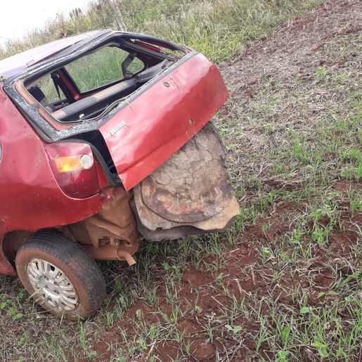 Saída de pista deixa duas pessoas feridas na SC-160