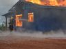 VÍDEO: Casa é destruída por incêndio em Campo Erê 
