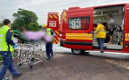 Bombeiros socorrem adolescente após acidente com makita em Bandeirante 